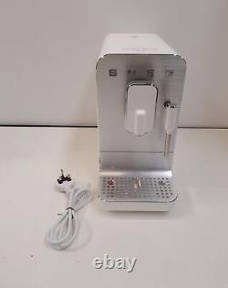 Smeg BCC02 Retro Style Bean To Cup Coffee Machine (Dirty/No Cleaning Kit) B+